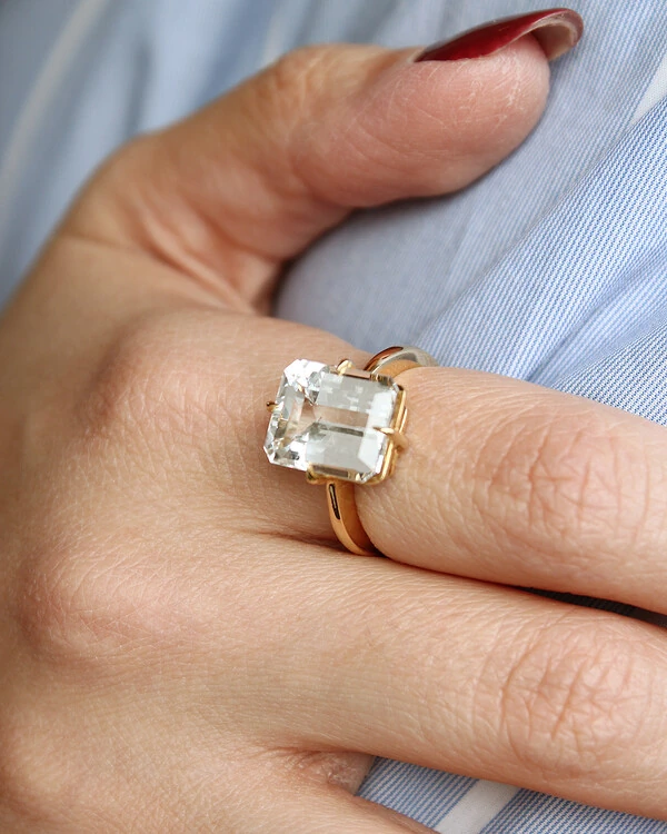 Anel Topázio Branco | Ouro Amarelo 18k