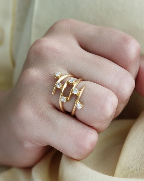 Anel Cinco Aros Diamante | Ouro Amarelo 18K