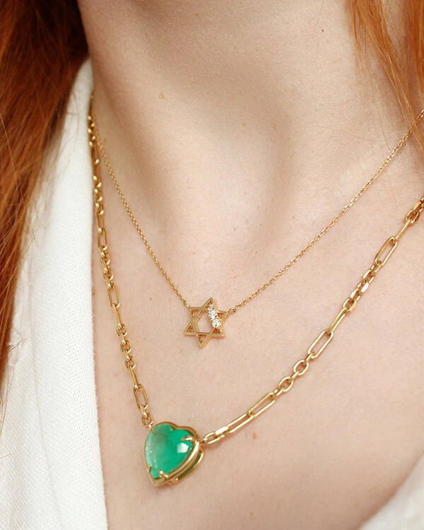 Colar Elos Esmeralda Coração