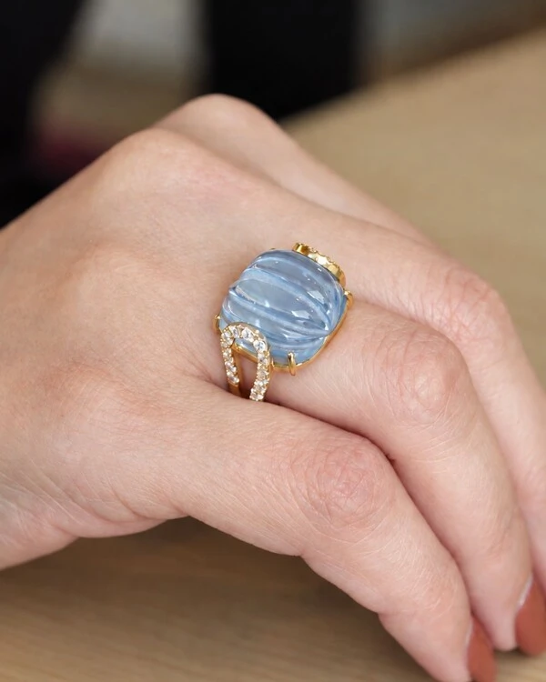 Anel Topázio Azul e Diamante | Ouro Amarelo 18k