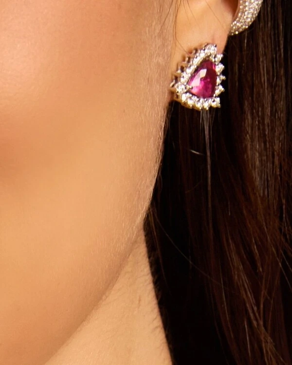Brinco Rubelita Trillion e Diamante | Ouro Branco 18k