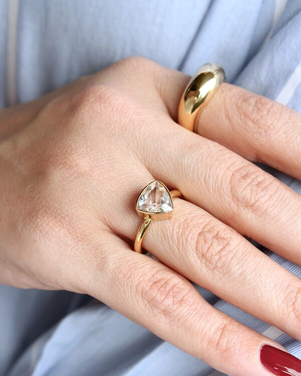 Anel Curvo | Ouro Amarelo 18k