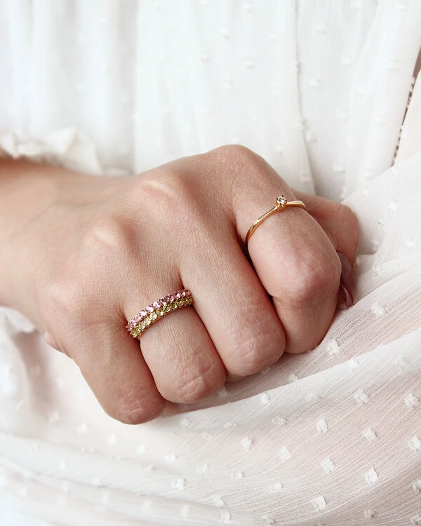 Meia Aliança Safira Rosa 2mm | Ouro Amarelo 18K