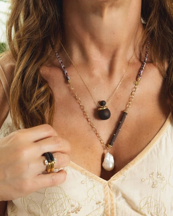 Colar Hygge Cabaça Madeira | Ouro Amarelo 18k