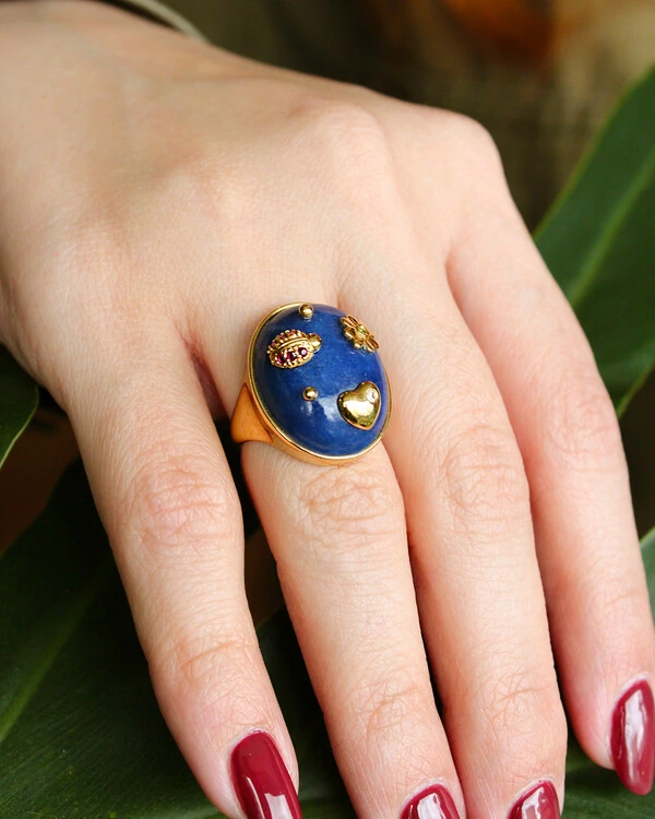 Anel Insetos Small World Quartzo Azul | Ouro Amarelo 18k