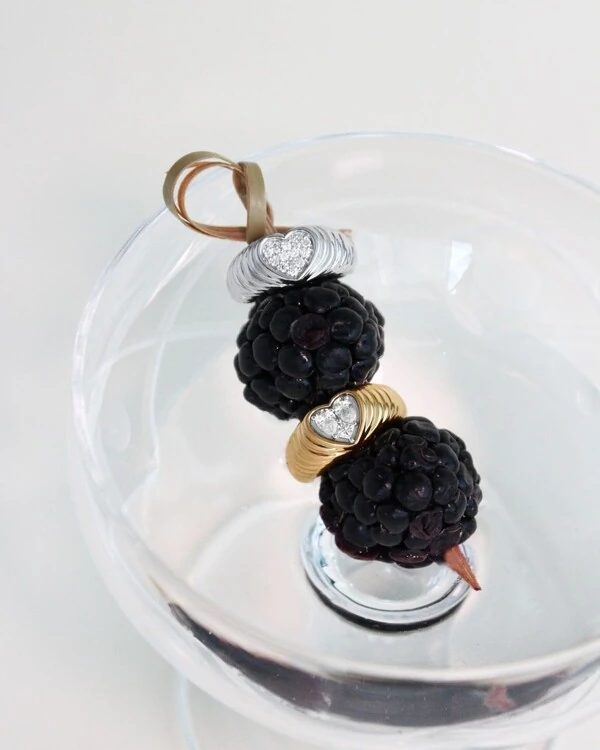 Anel Dedinho Gomado Coração Diamante | Ouro Branco 18k