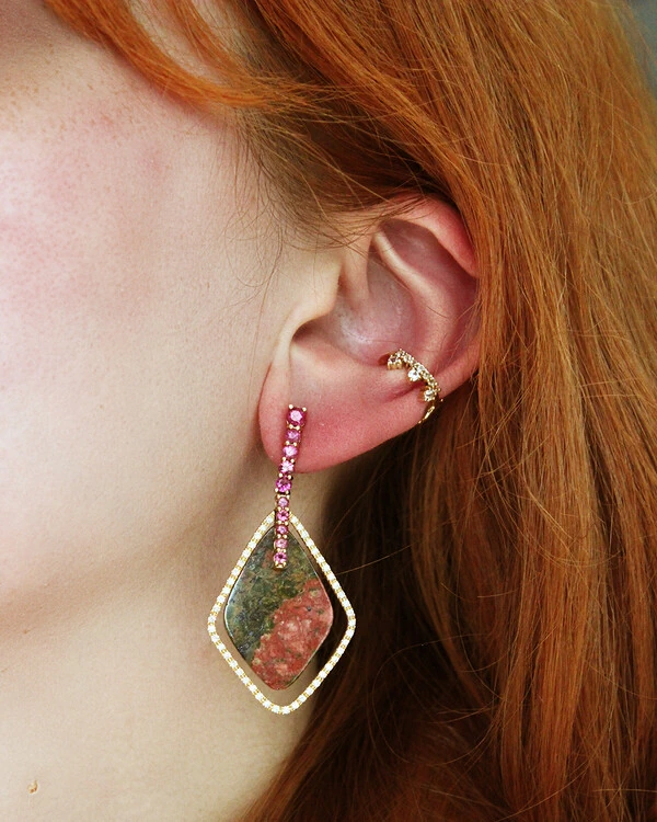 Brinco Unakita, Diamante e Safira Rosa