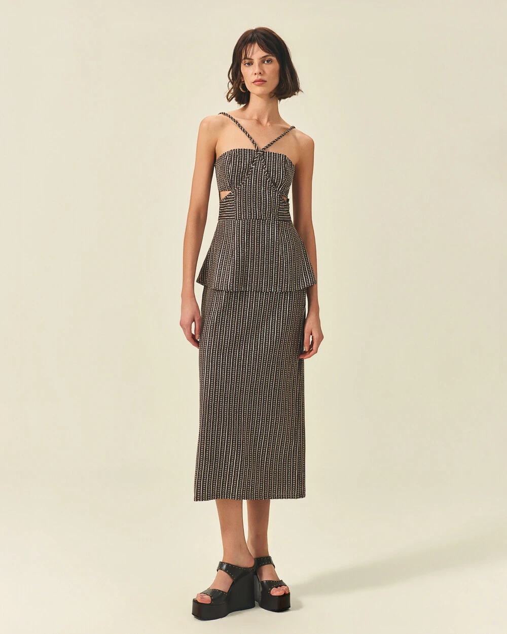 Foto Vestido Peplum Paêtes