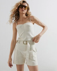 Shorts Alfaiataria Iris Areia