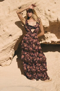Vestido Babados Borboleta
