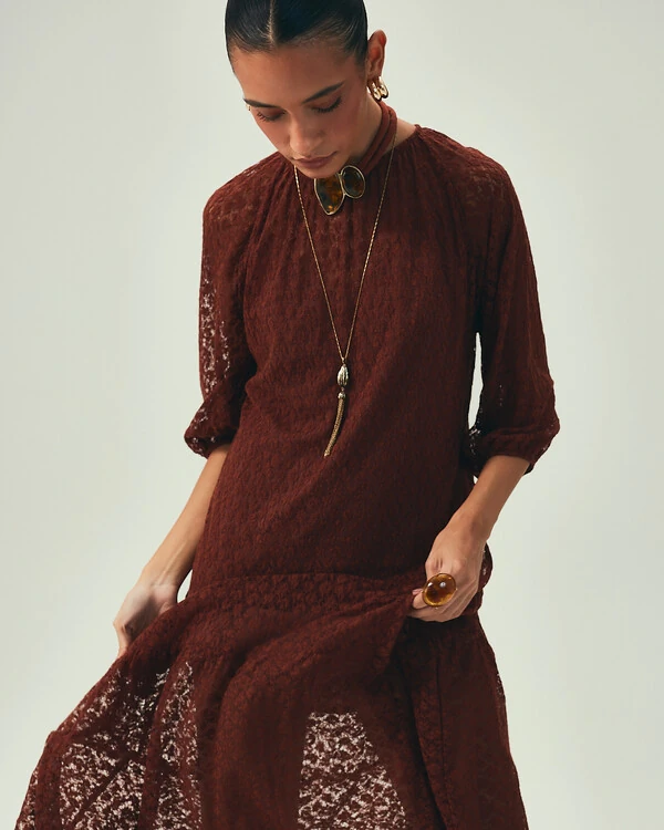 Vestido Renda Marrom