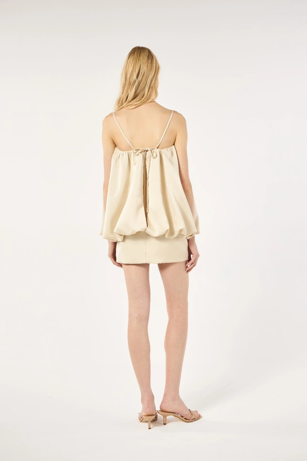 Foto Vestido Curto Balonê - Skazi