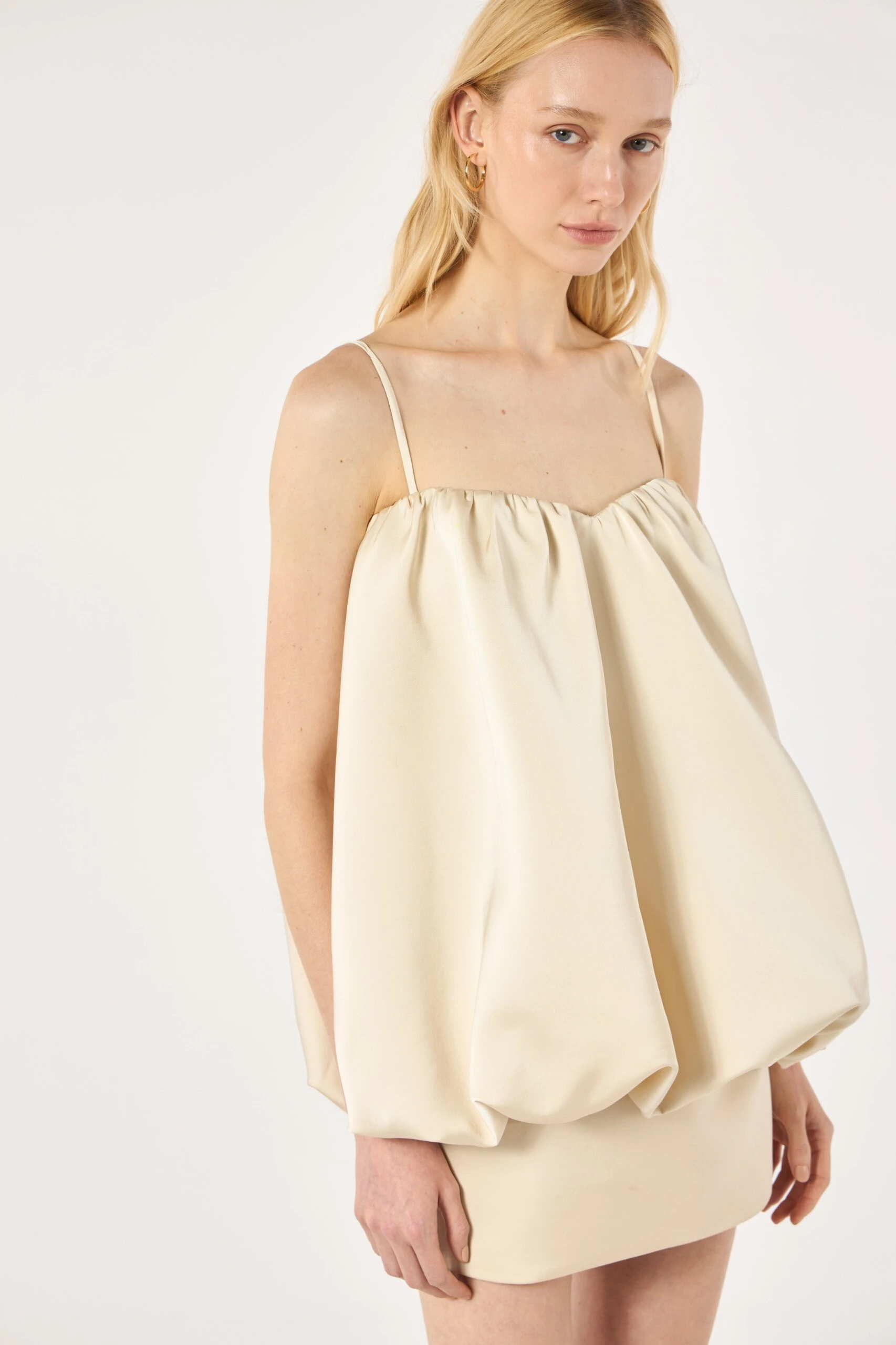 Foto Vestido Curto Balonê - Skazi