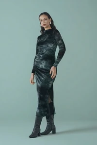 Vestido Gola Alta Veludo - Sly Wear