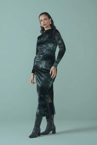 Foto Vestido Gola Alta Veludo - Sly Wear