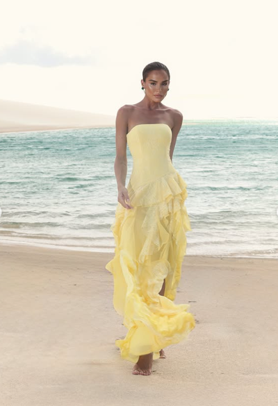 Foto Vestido Renda Babados - Amicci