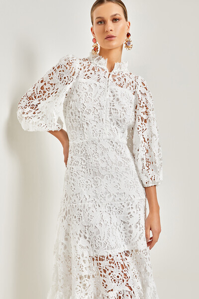 FotoVestido Midi Renda Maya - Ave Rara