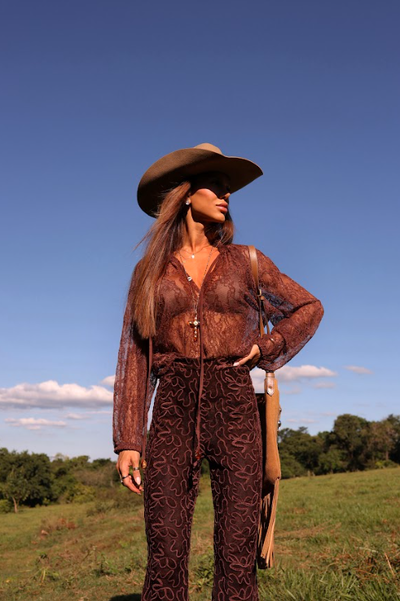 Foto Camisa Renda - Fernanda Nabhan + Giovanna Usso