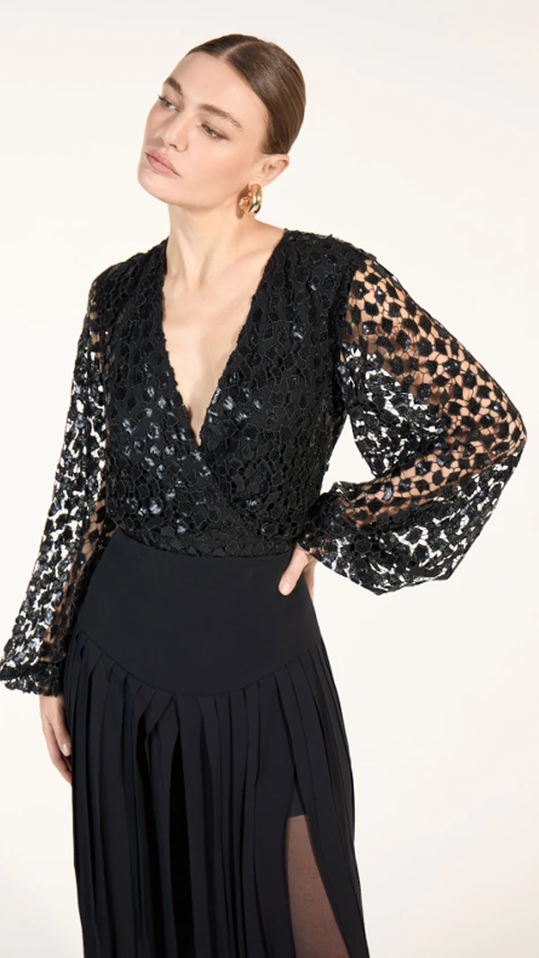 Blusa Transparência Paetê - Skazi