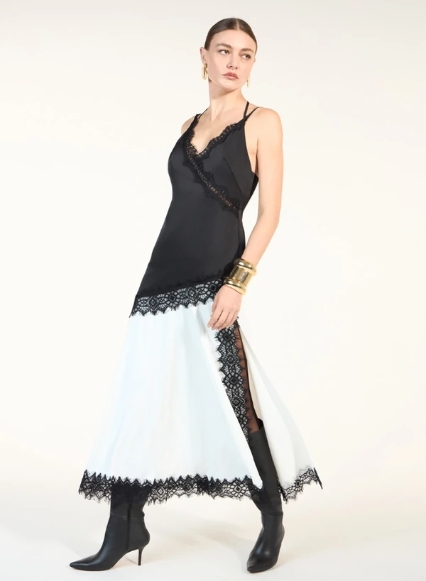 Vestido Alça Detalhes Renda - Skazi