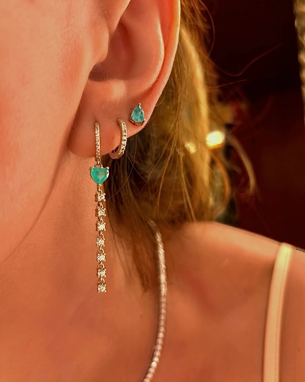 FotoBrinco argolinha com coração e riviera