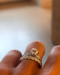 Meia aliança 10 pedras 3mm