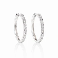 Argola cravejada moissanite M