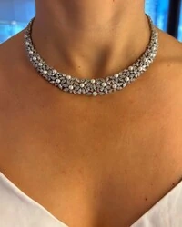 Colar vazado navetes e pérolas