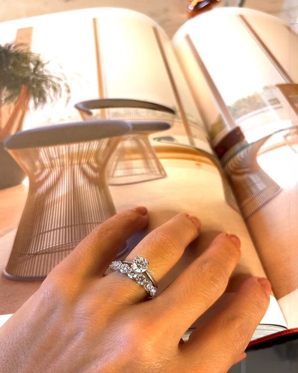 Anel solitário pedra 6,5mm