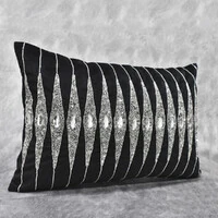 Almofada Baguete Cetim Crystale Black