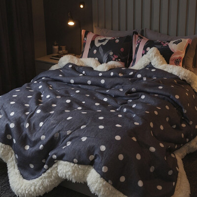 Foto Cobertor Soft Reale Pin-up com 2 Fronhas