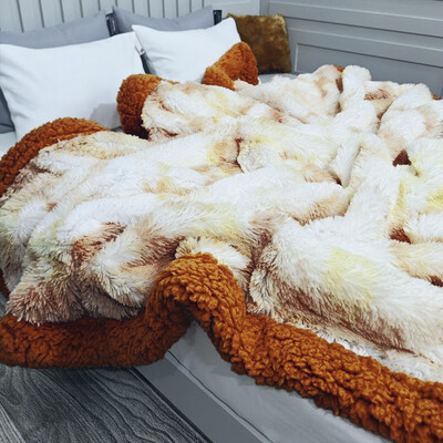 FotoCobertor Pelúcia com Pele de Carneiro Gabarse Terracota
