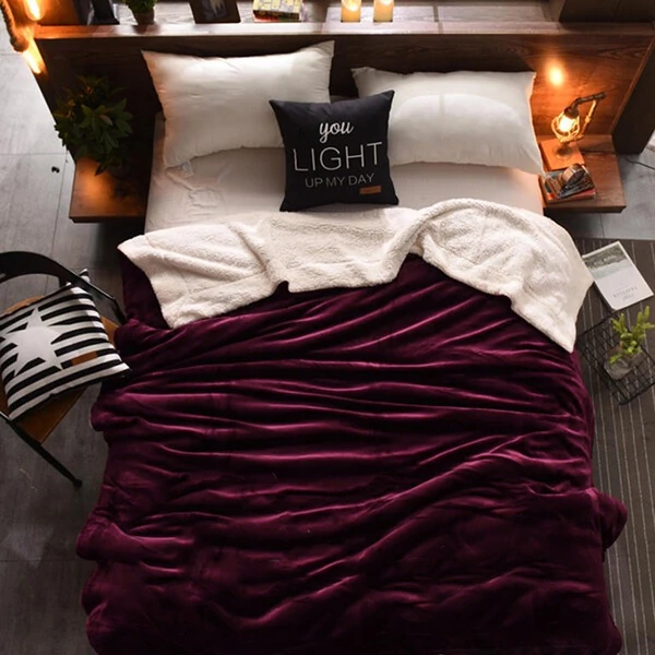 Cobertor Charmessy Veludo com Pele de Carneiro - 6 Opções de Cores