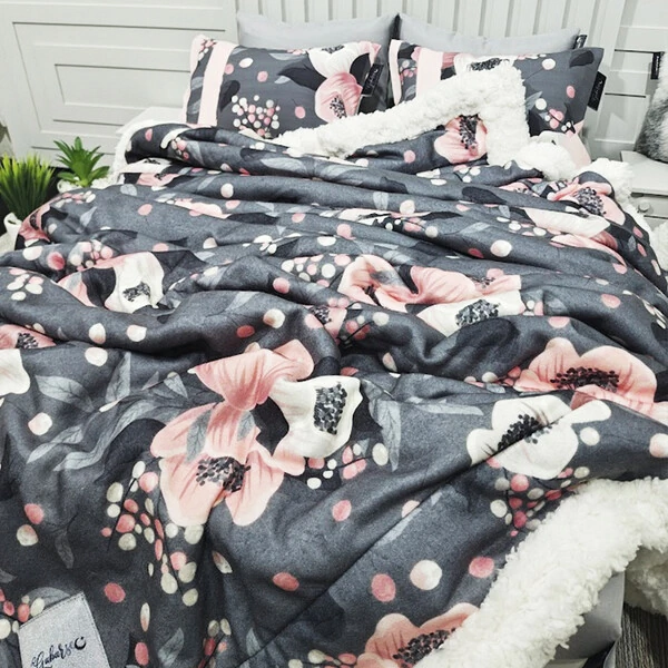 Cobertor Soft Reale Floral Grafite Com Duas Fronhas