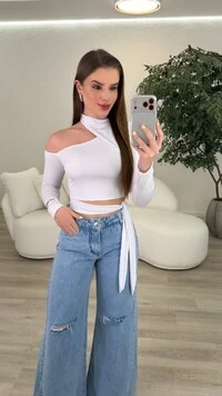 Cropped Violeta