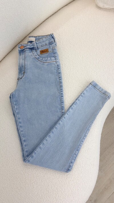 Foto Calça Jeans Skinny