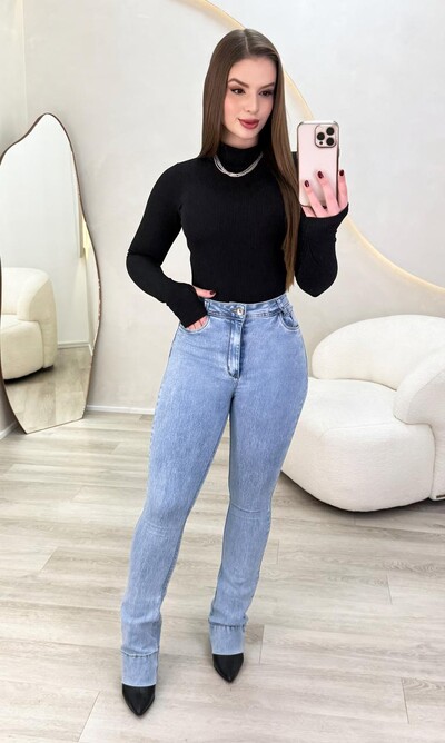 Foto Calça Jeans Flare