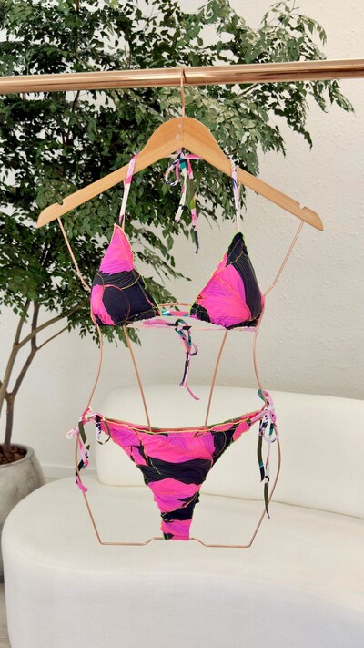 Foto Biquíni Athena