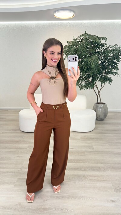 Foto Calça Alfaiataria Bell