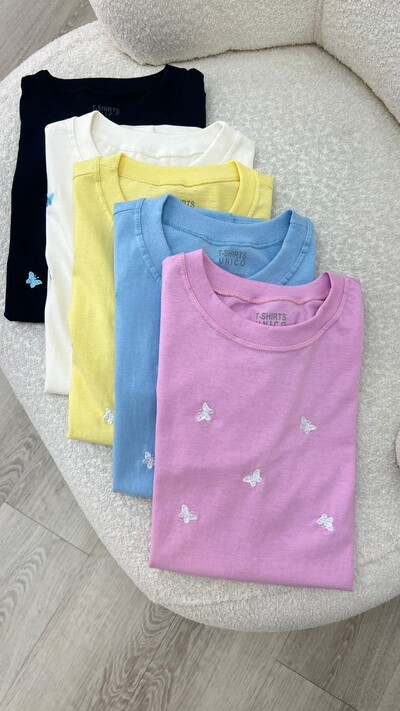 Foto T-shirt Bordada