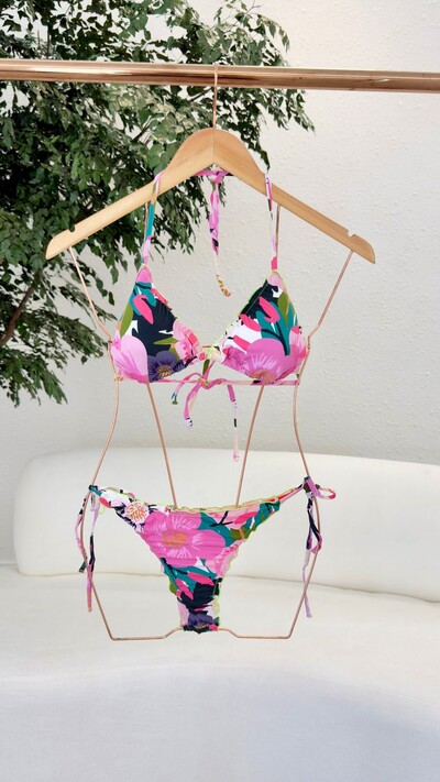 Foto Biquíni Athena