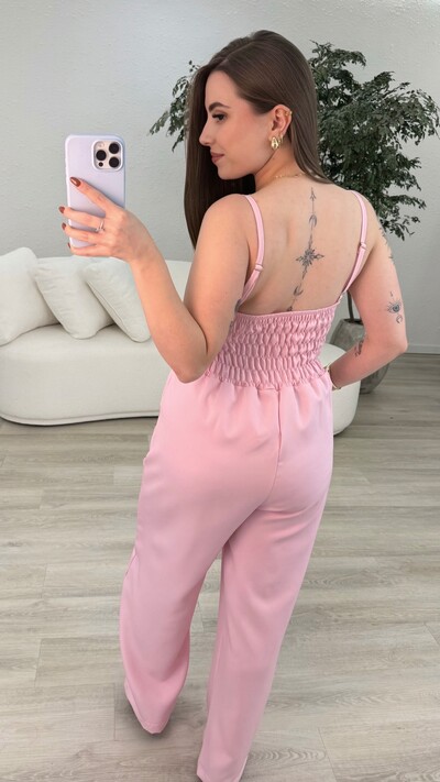 Foto Macacão Cibele