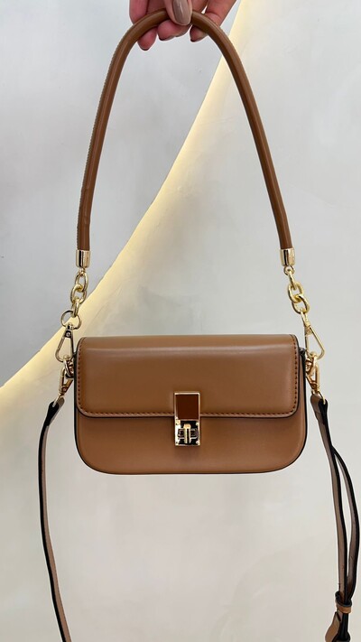 Foto Bolsa Elis