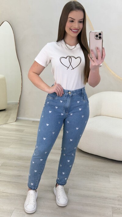 Foto Calça Jeans Mom Coração