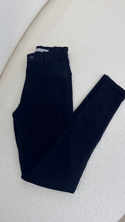 Foto Calça Jeans Skinny