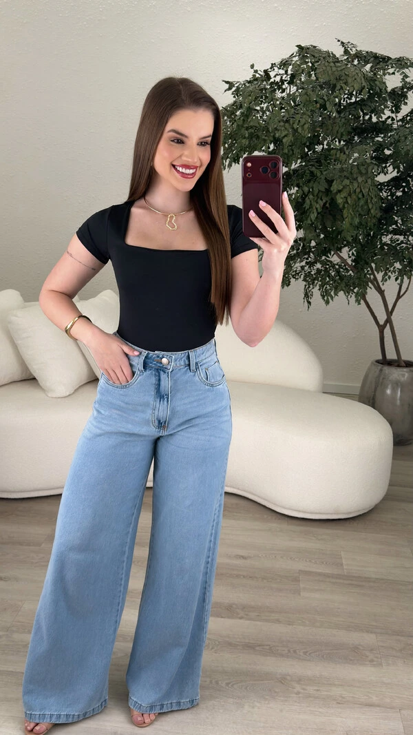 Body Helena