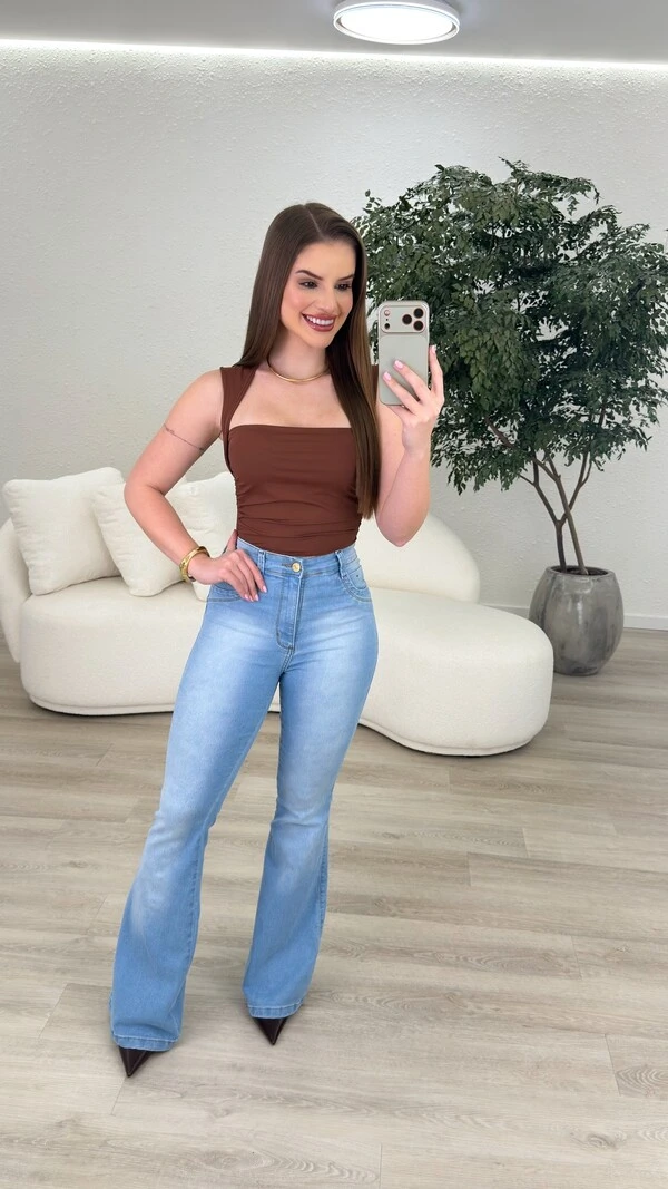 Calça Jeans Flare