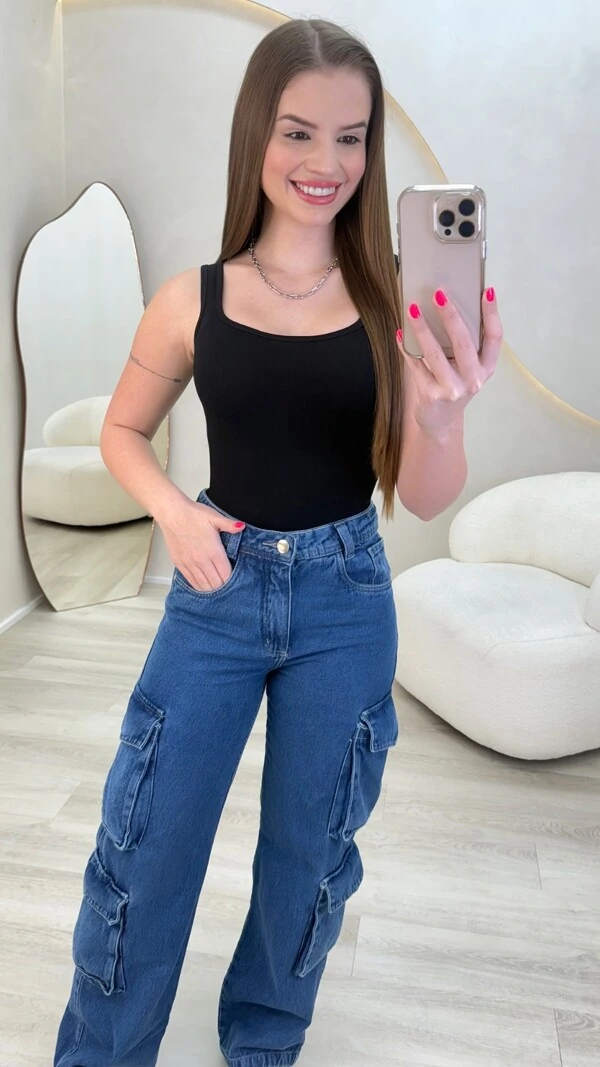 Body Eliana