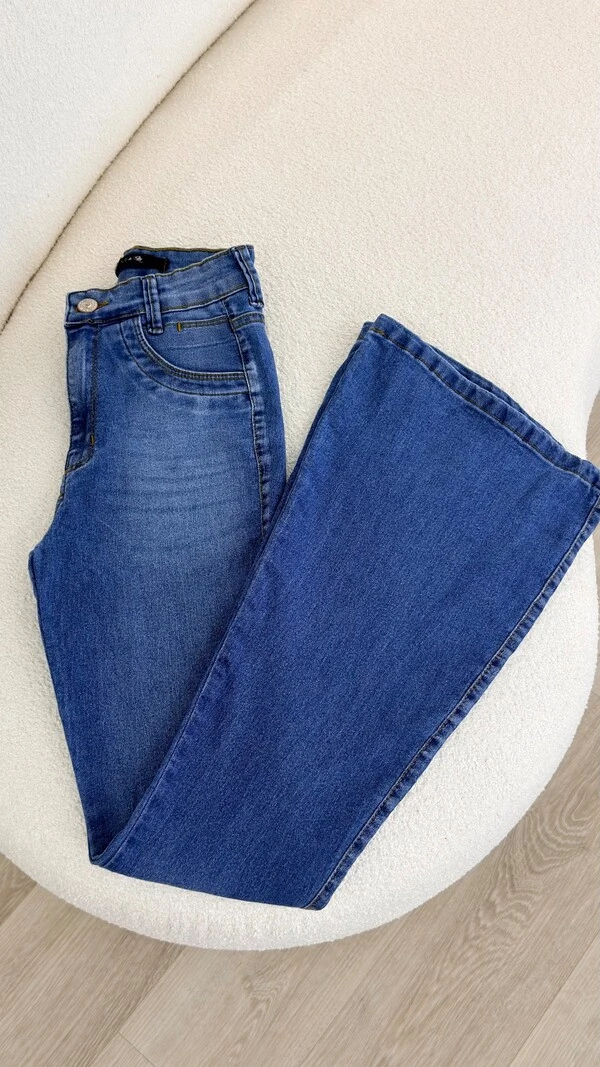 Calça Jeans Flare