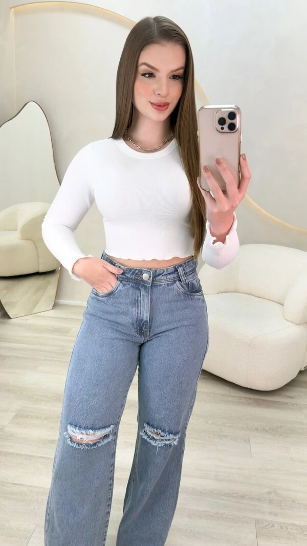 Cropped Mabel